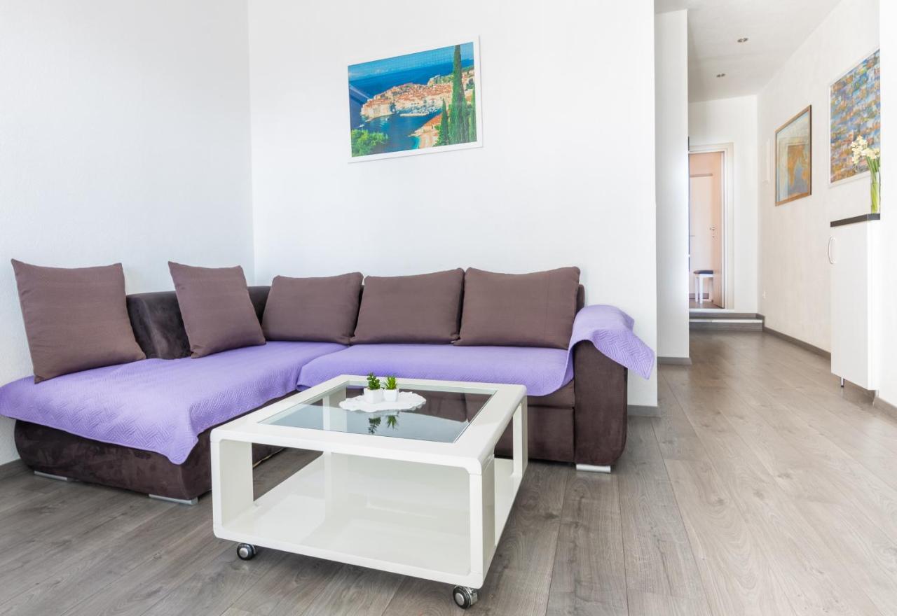 Apartments Mate Tučepi Esterno foto