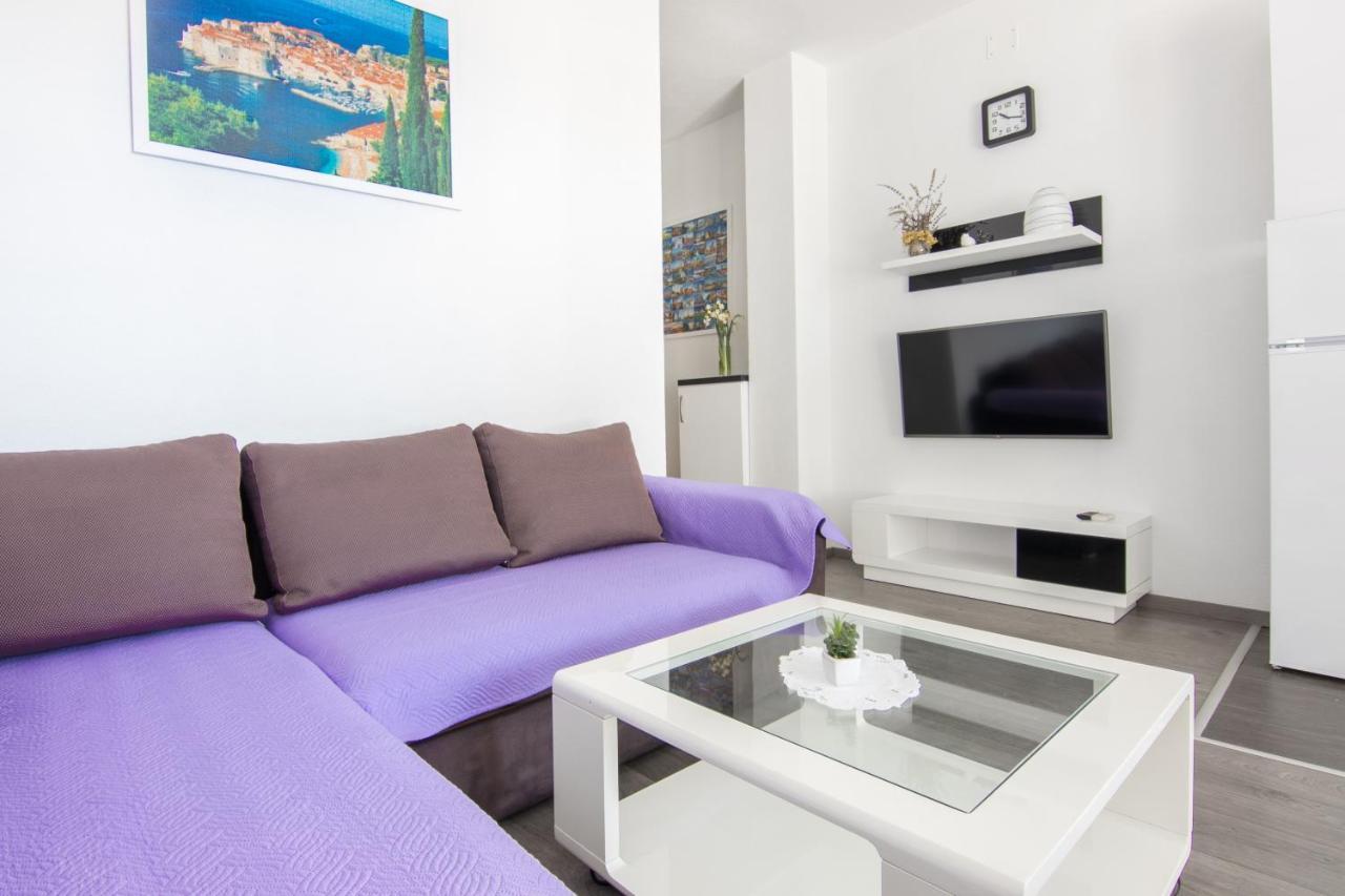 Apartments Mate Tučepi Esterno foto